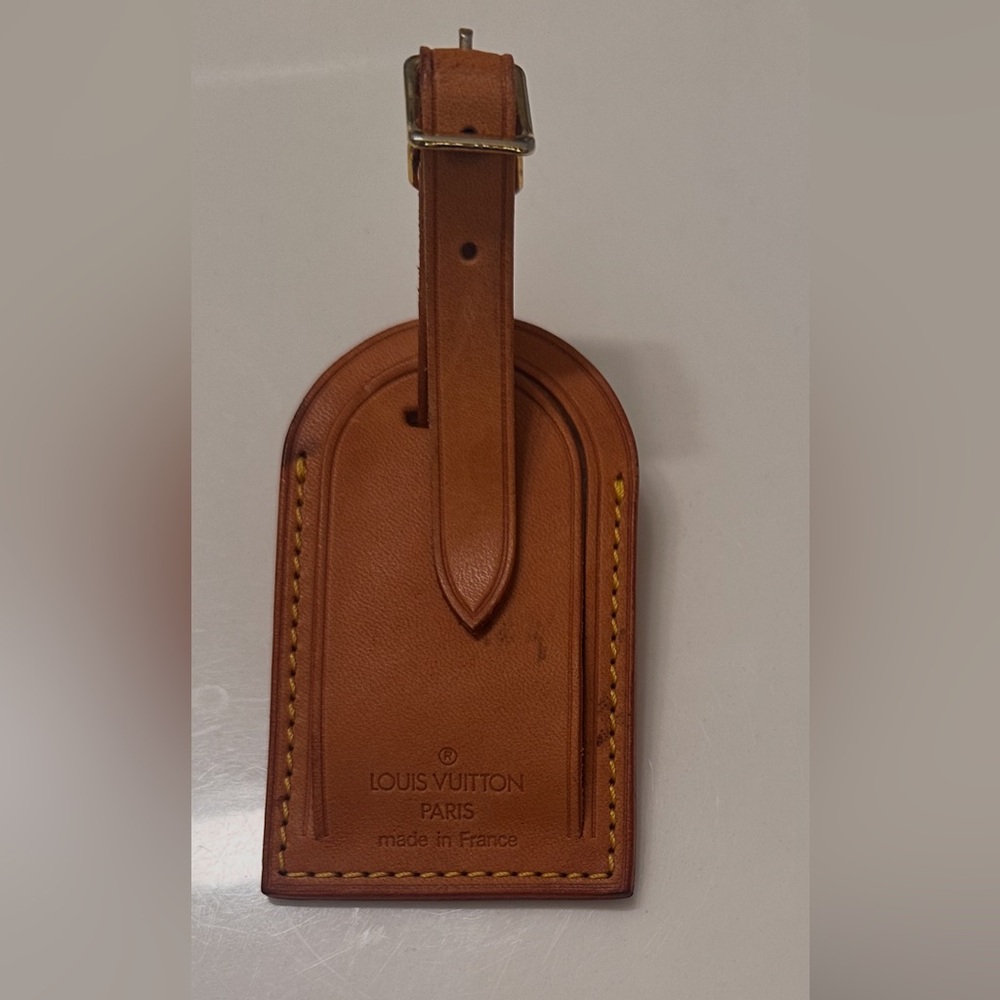 Louis Vuitton Tan Leather Tag